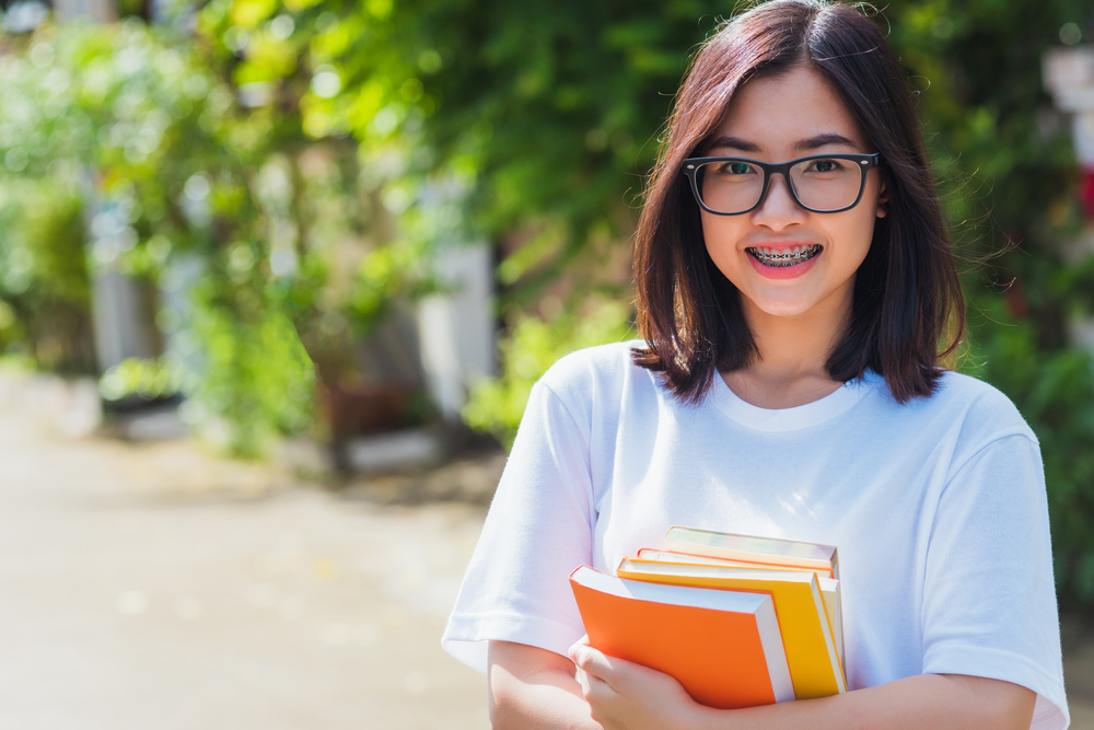 Orthodontic Treatment Options for Teens in Langley